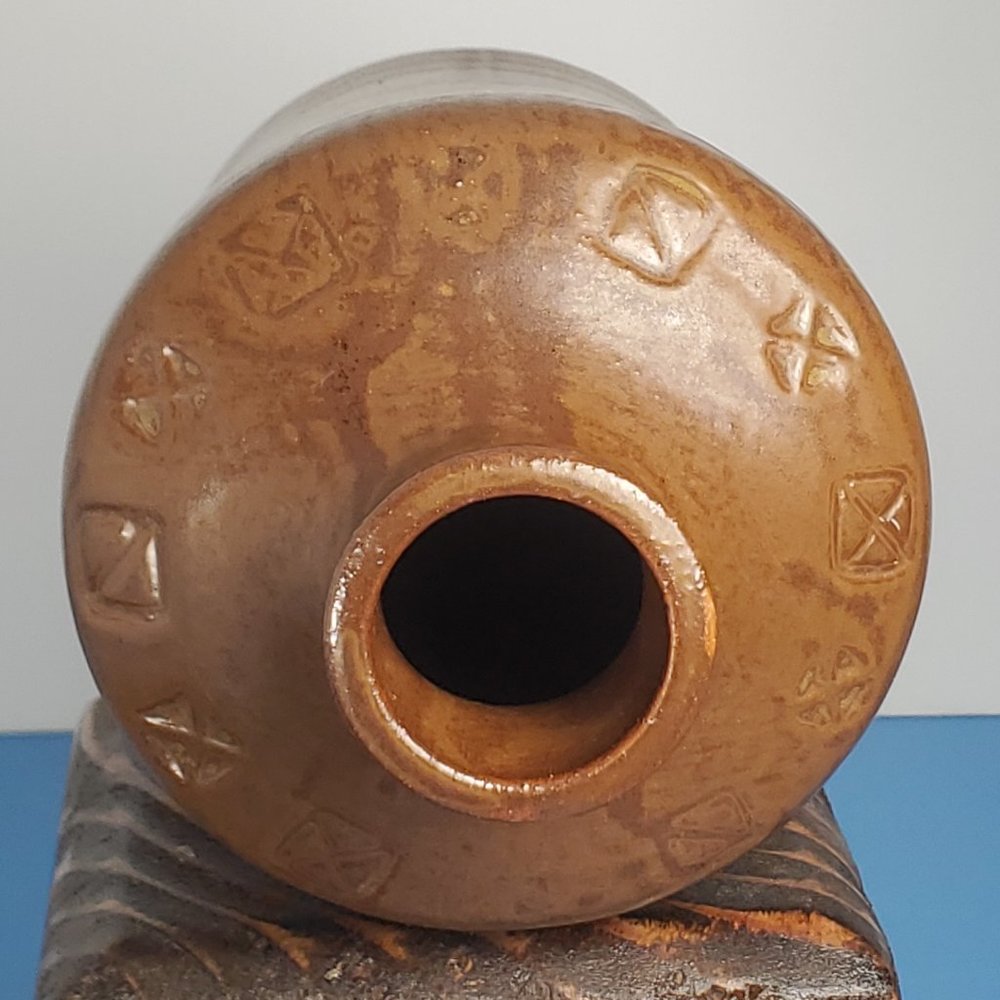 Brown Glazed Stoneware Bottle Jar Vase with pattern Made in Japan (Saki) - Picture 6 of 12